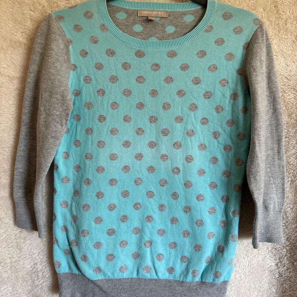 Banana Republic Blue and Gray Polka Dot Sweater